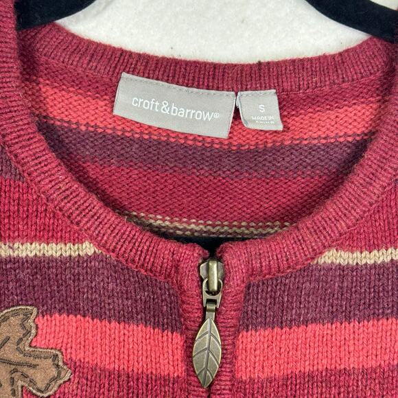 Croft & Barrow Embroidered Autumn Fall Leaves Wool Cardigan Sweater Size Small - Picture 6 of 7